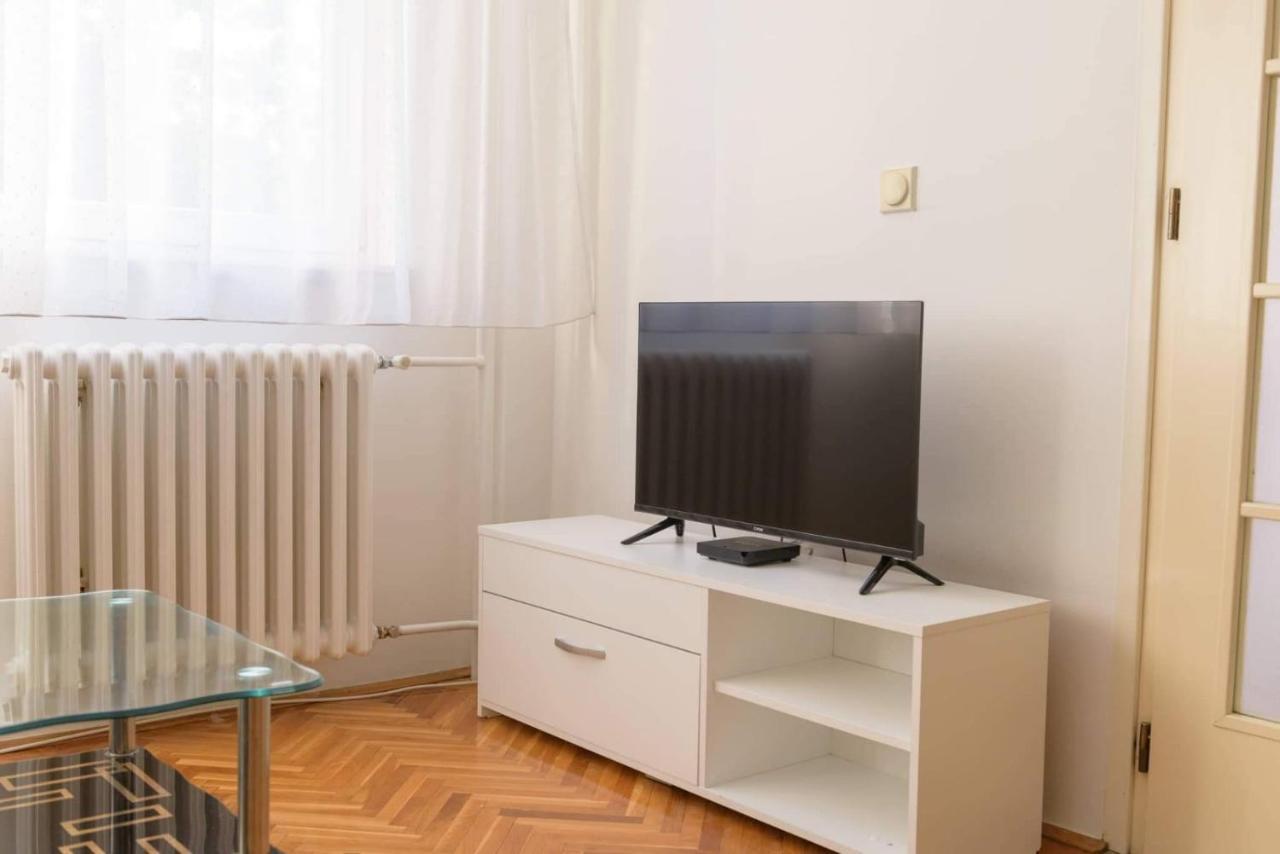 Appartamento Mm2 Novi Sad Esterno foto