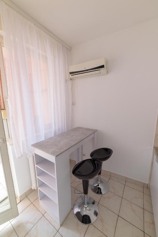 Appartamento Mm2 Novi Sad Esterno foto